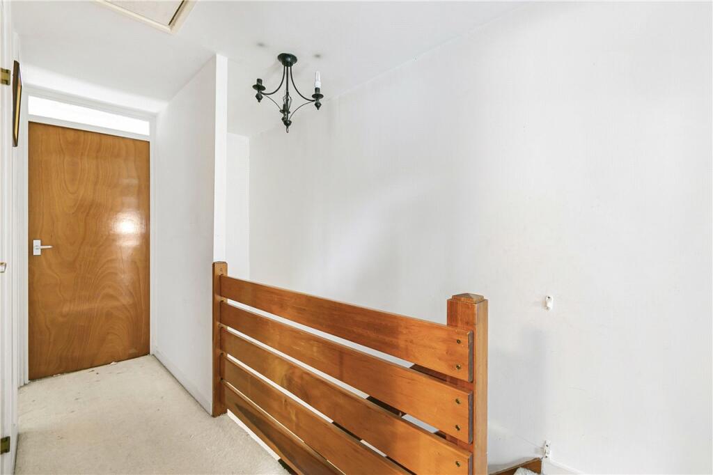 Additional image 8 of Burnside, St. Albans, Hertfordshire, AL1