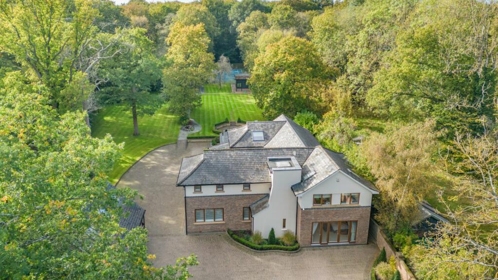 Additional image 19 of Park Street Lane, Park Street, St. Albans, Hertfordshire