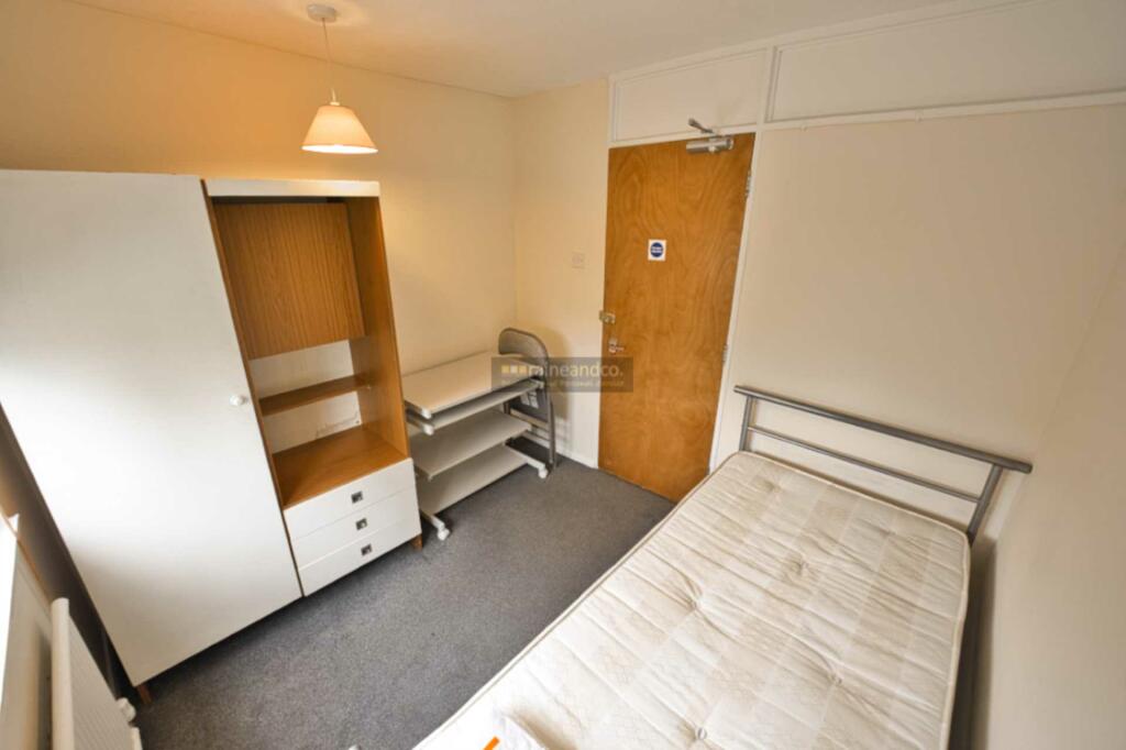 Additional image 9 of Aldykes, Hatfield