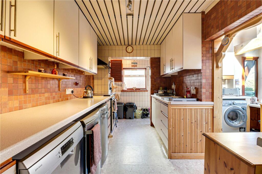 Additional image 3 of The Mall, Park Street, St. Albans, AL2