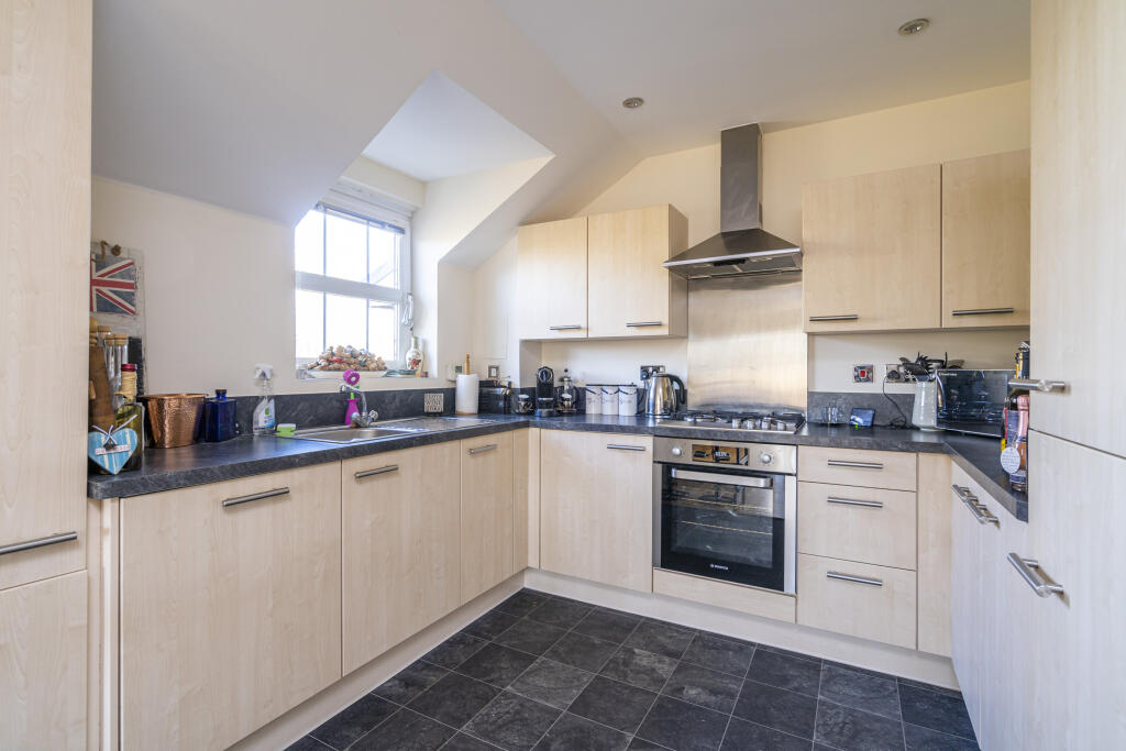 Additional image 4 of Station Road, Harpenden, AL5