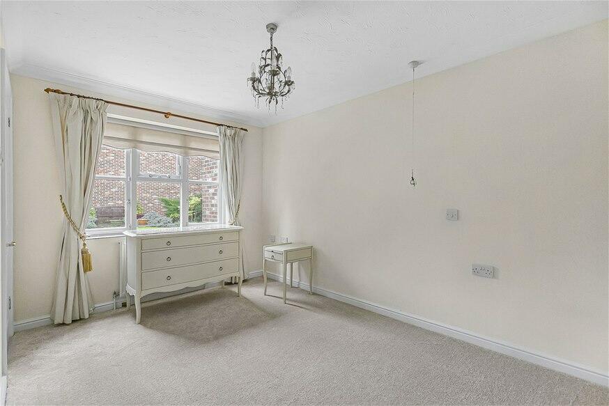 Additional image 9 of Sun Lane, Harpenden, AL5