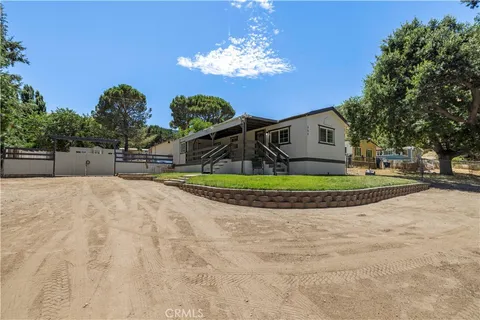 900 Lancer Way, Lebec, CA 93243
