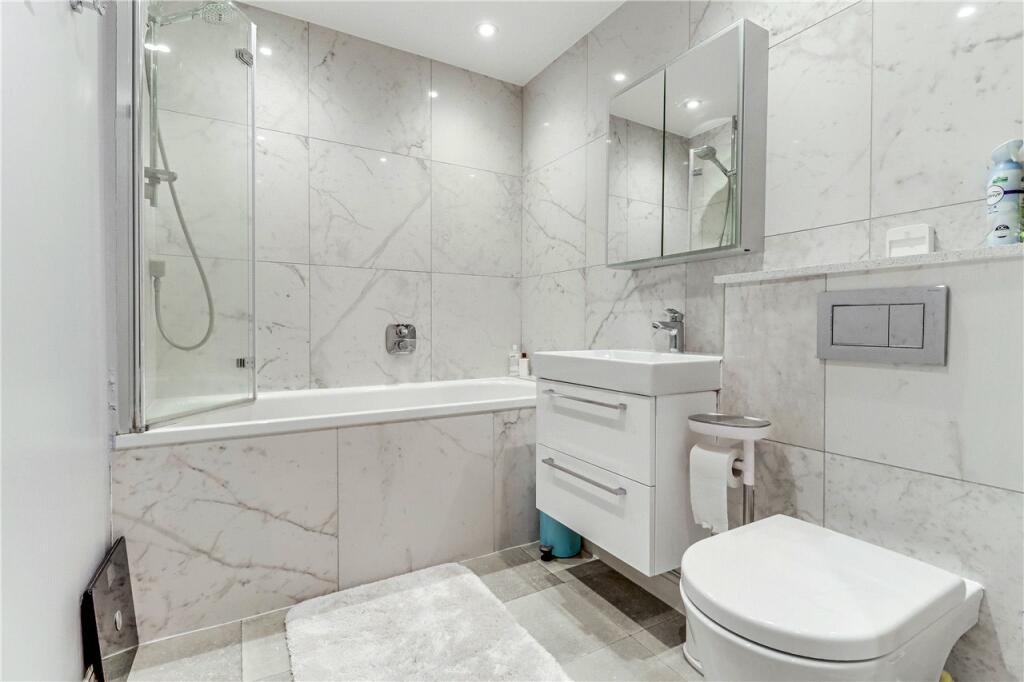 Additional image 16 of Goldsmith Way, St. Albans, Hertfordshire, AL3