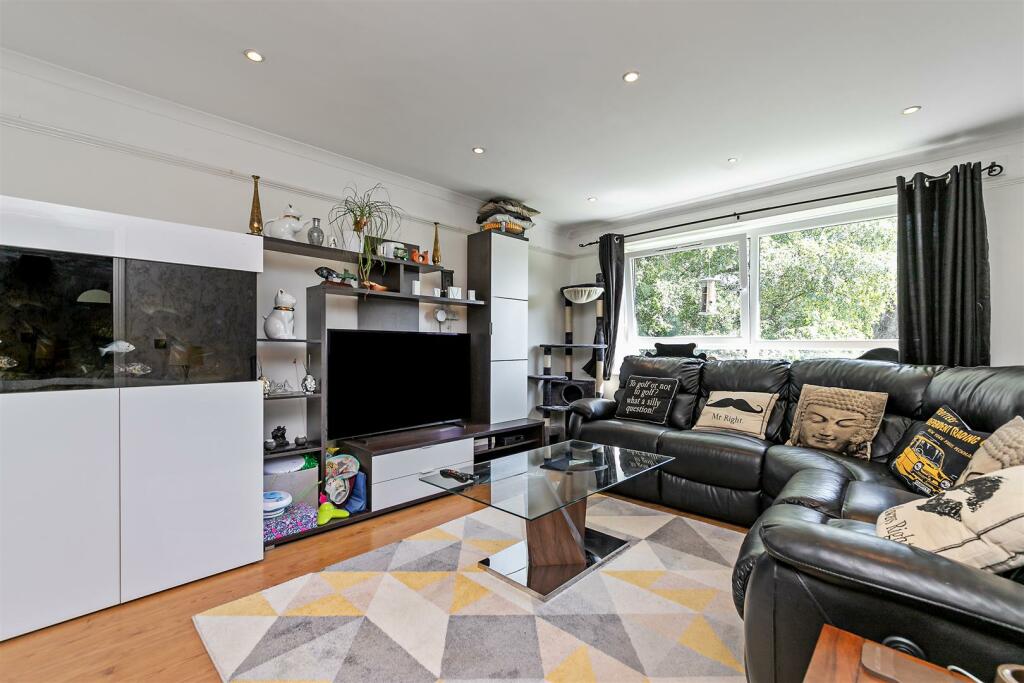 Additional image 14 of Hewitt Close, Wheathampstead, St. Albans