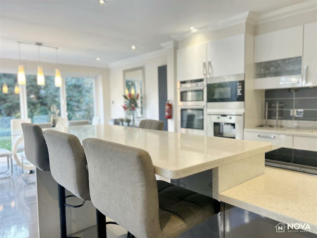 Additional image 4 of Ridge Avenue, Harpenden
