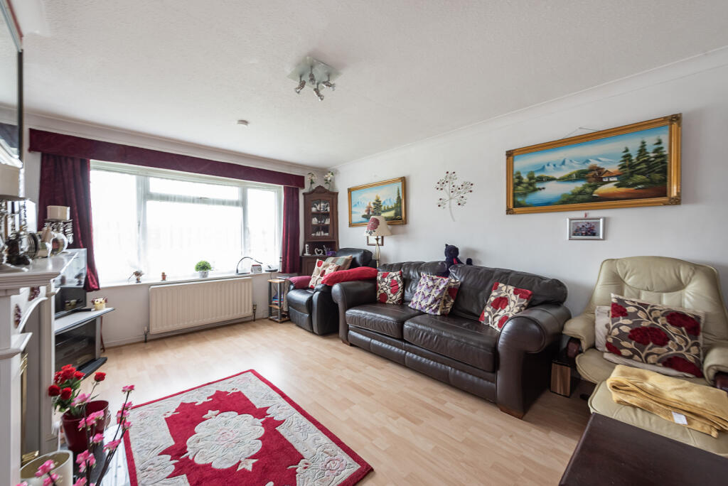 Additional image 5 of Wroxham Way, Harpenden, Hertfordshire, AL5