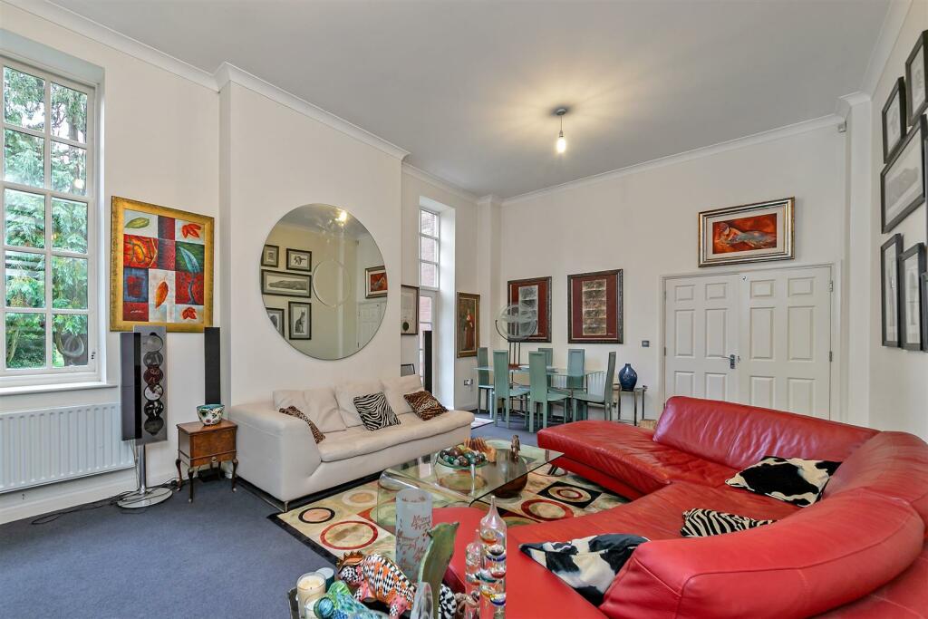 Additional image 10 of Great Leys Court, Beningfield Drive, London Colney, St. Albans