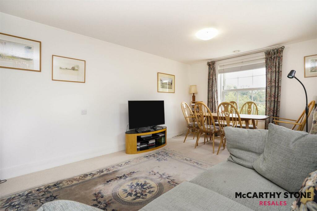 Additional image 8 of Peel Court, College Way, Welwyn Garden City, Hertfordshire, AL8 6DG