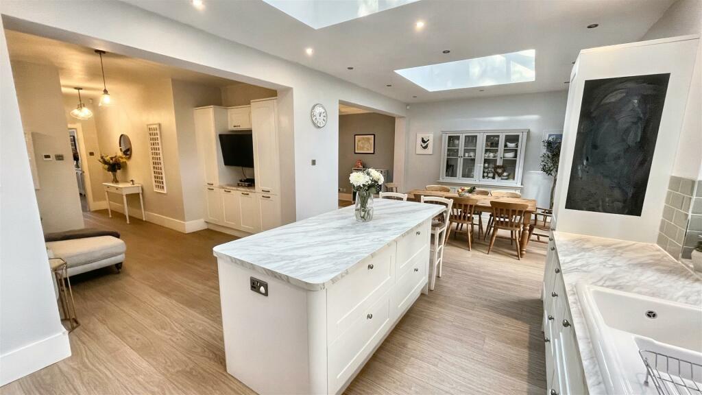 Additional image 31 of Billesley Lane, Moseley