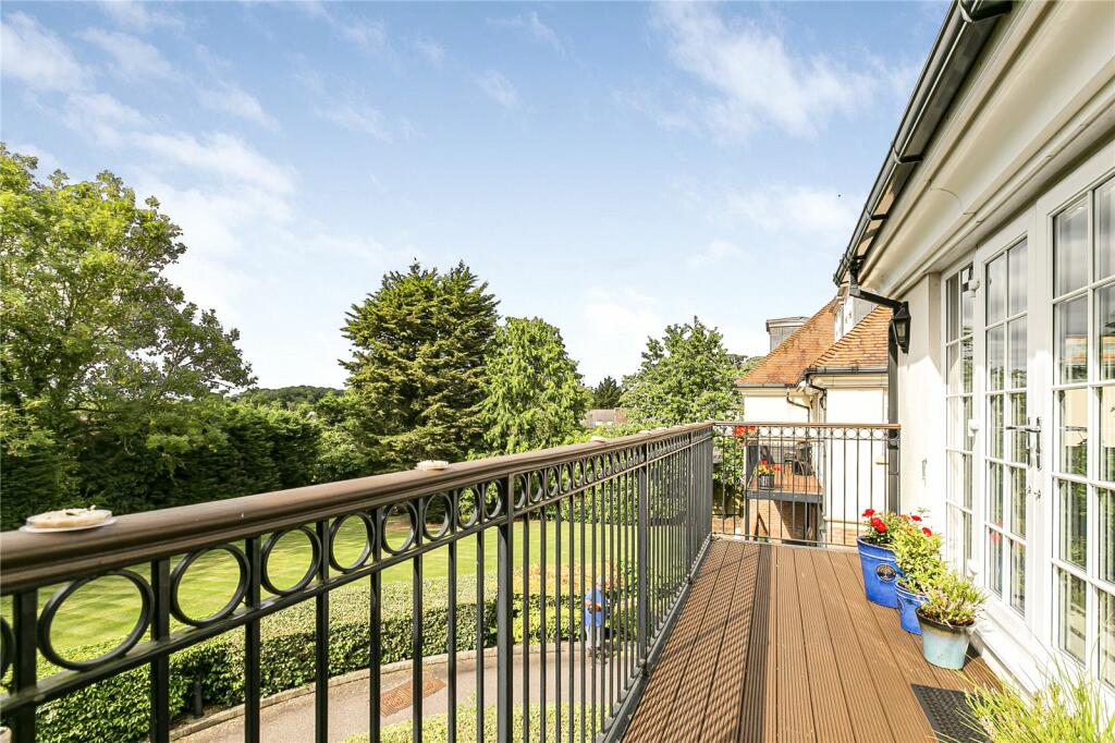 Additional image 18 of Georges Wood Road, Brookmans Park, Hertfordshire, AL9