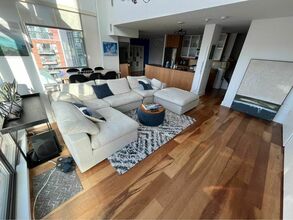 Additional image 3 of 637 Lake Shore Blvd W