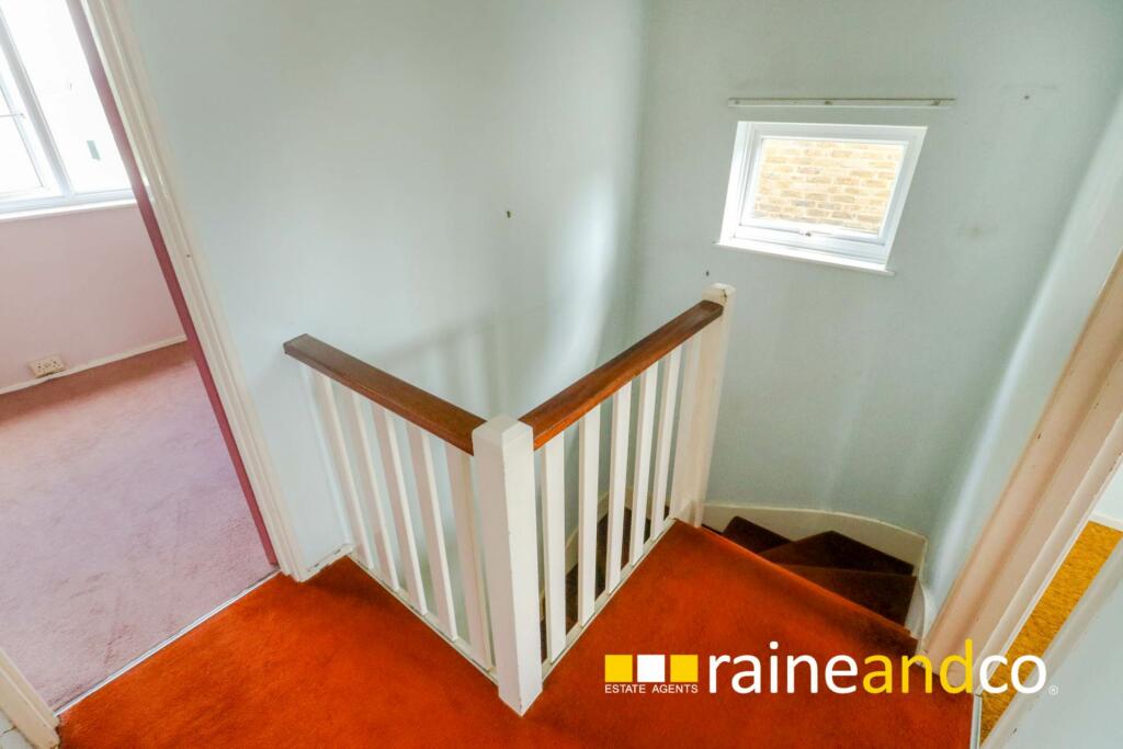 Additional image 9 of Falcon Close, Hatfield