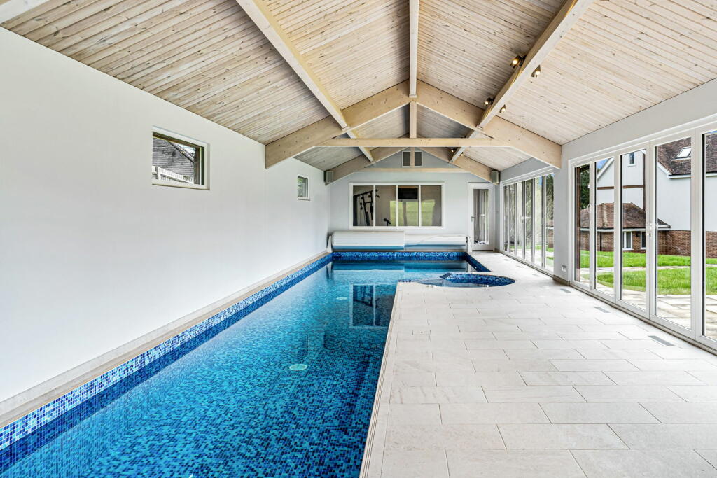 Additional image 36 of Reynards Road, Welwyn, AL6
