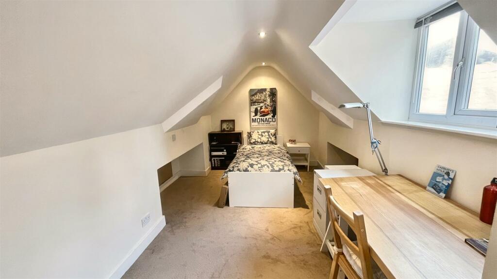 Additional image 19 of Billesley Lane, Moseley