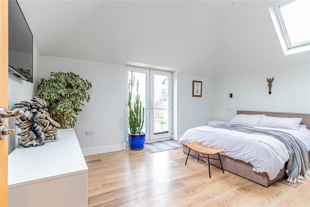 Additional image 13 of Hilltop, Redbourn, St. Albans, Hertfordshire, AL3