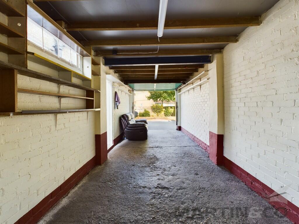 Additional image 19 of Windermere Avenue, St Albans