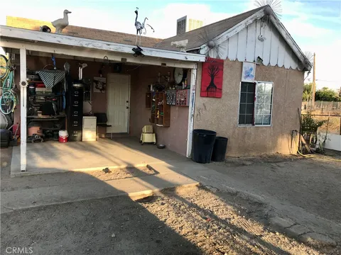 Primary image of 210 Naylor Avenue, Taft, CA 93268