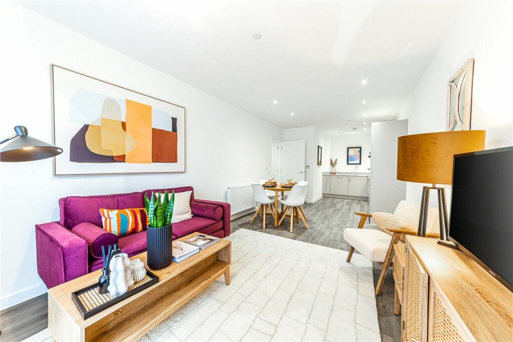 Additional image 3 of Prospect House, Hatfield Rise, Hatfield