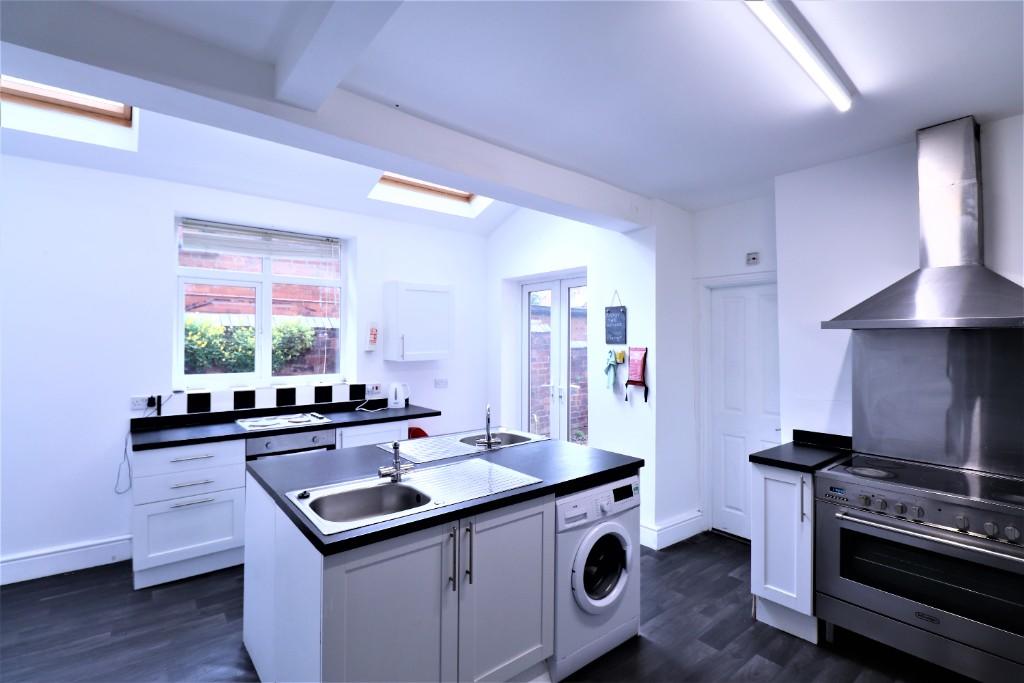 Additional image 4 of Carlyle Road, Birmingham, B16 - ALL BILLS INCLUDED!