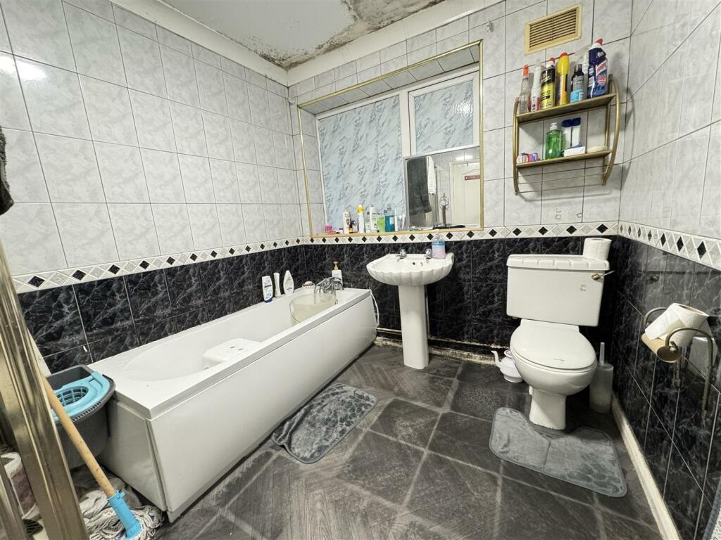 Additional image 20 of Calder Grove, Handsworth Wood, Birmingham