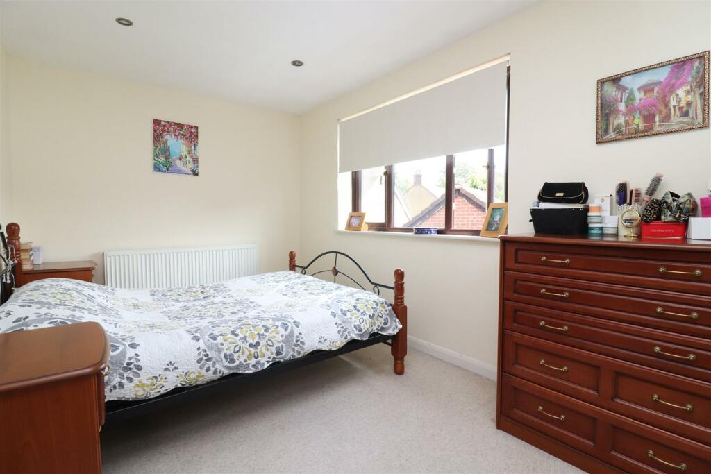 Additional image 8 of Colney Heath Lane, St. Albans