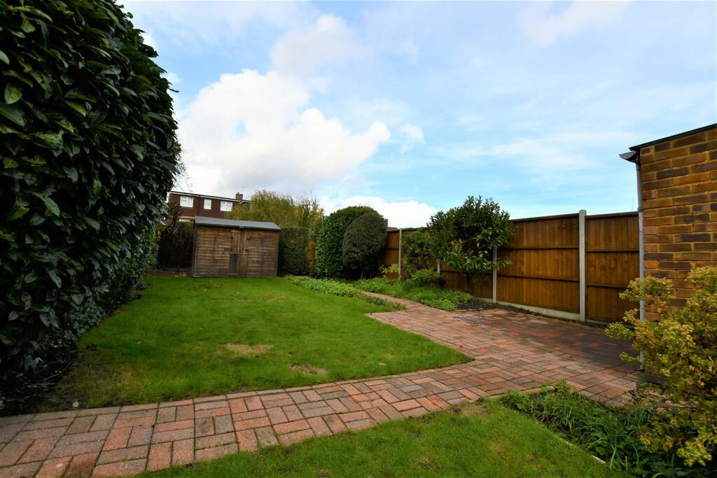 Additional image 10 of Summerfield Close, London Colney