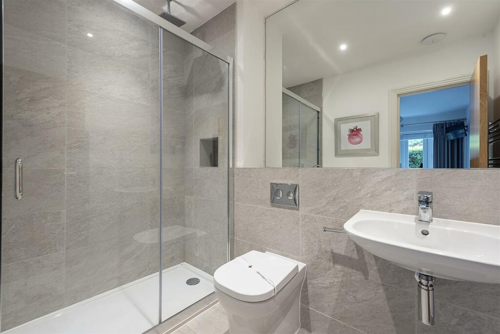 Additional image 8 of Southdown Road, Harpenden