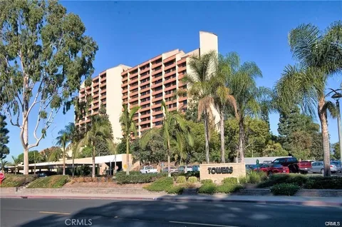24055 Paseo Del Lago Unit 609, Laguna Woods, CA 92637