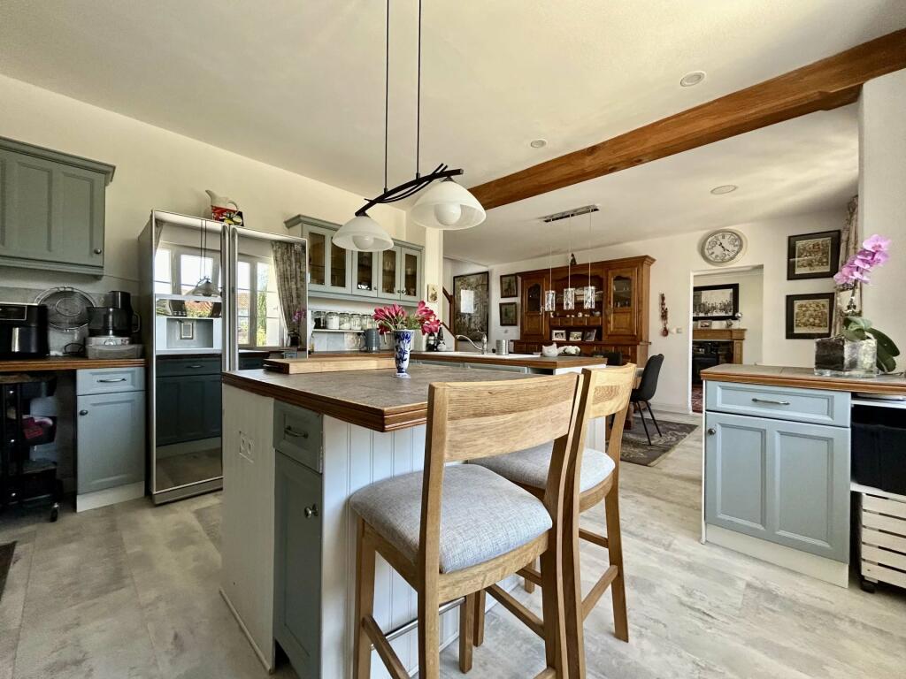 Additional image 3 of Poitou-Charentes, Deux-Sèvres, Melleran, France