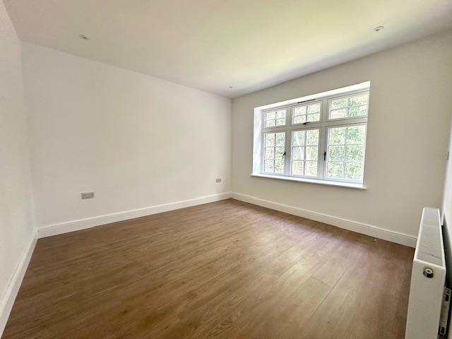 Additional image 7 of All Saints, London Colney