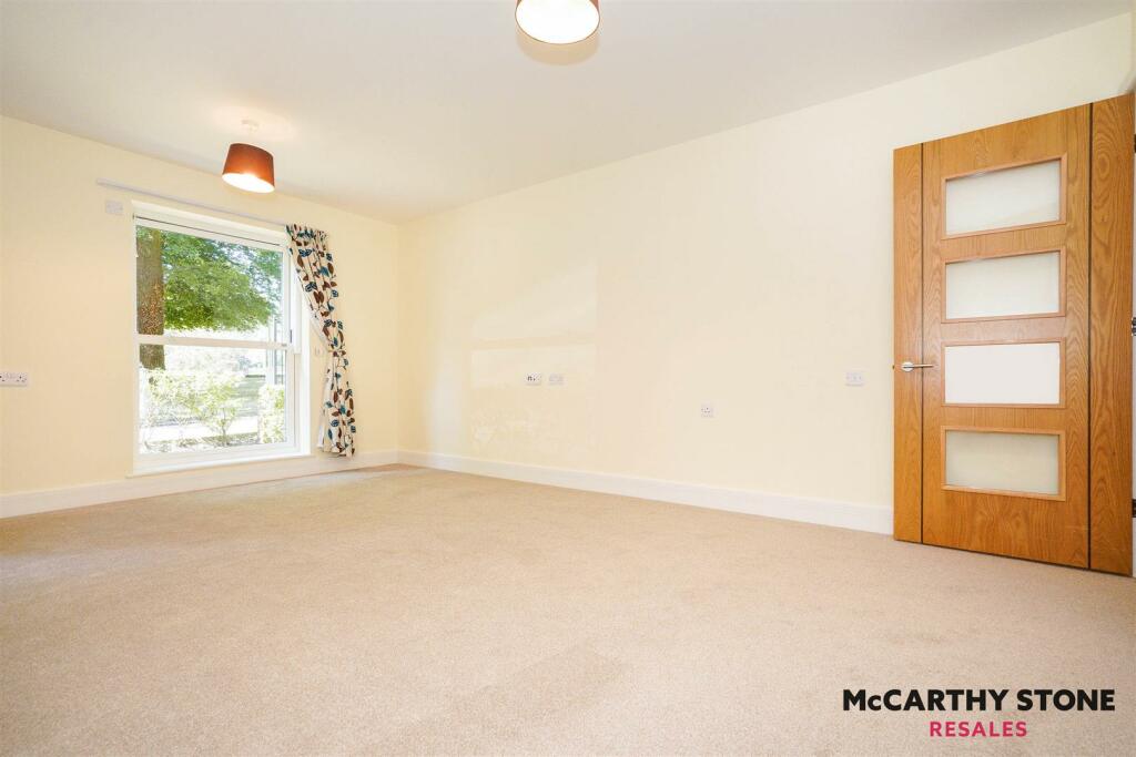Additional image 4 of Peel Court, College Way, Welwyn Garden City, Hertfordshire, AL8 6DG