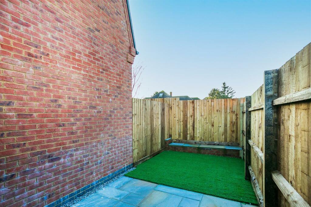 Additional image 17 of New Road, Welwyn Garden City