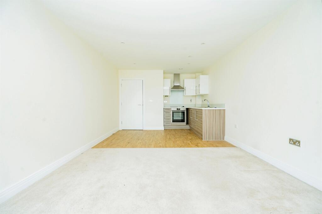 Additional image 4 of Bessemer Road, Welwyn Garden City