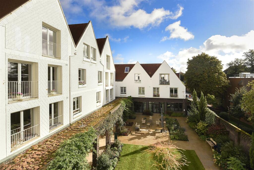 Additional image 11 of Leyton Road, Harpenden