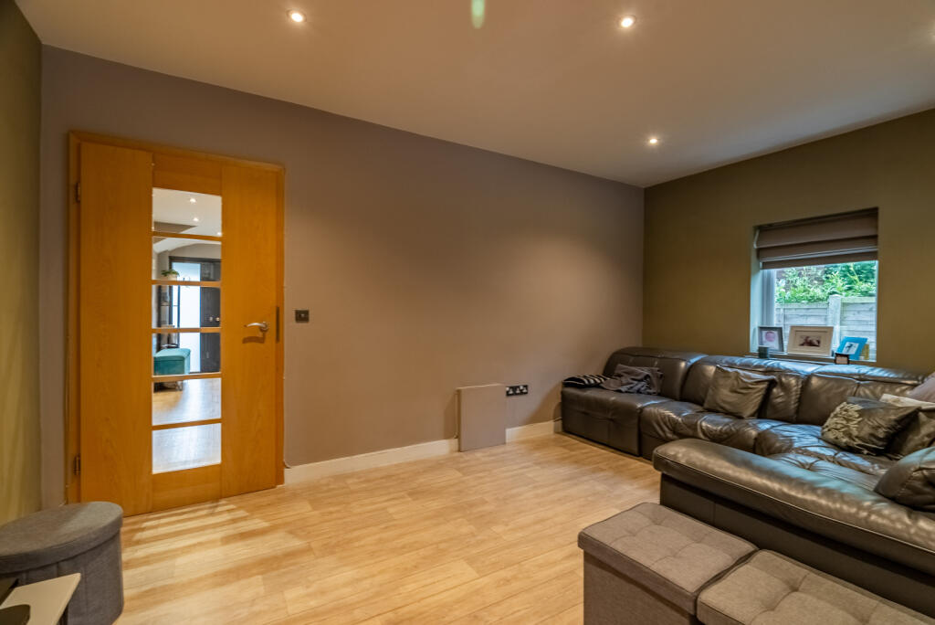 Additional image 10 of St. Stephens Avenue, St. Albans, Hertfordshire, AL3