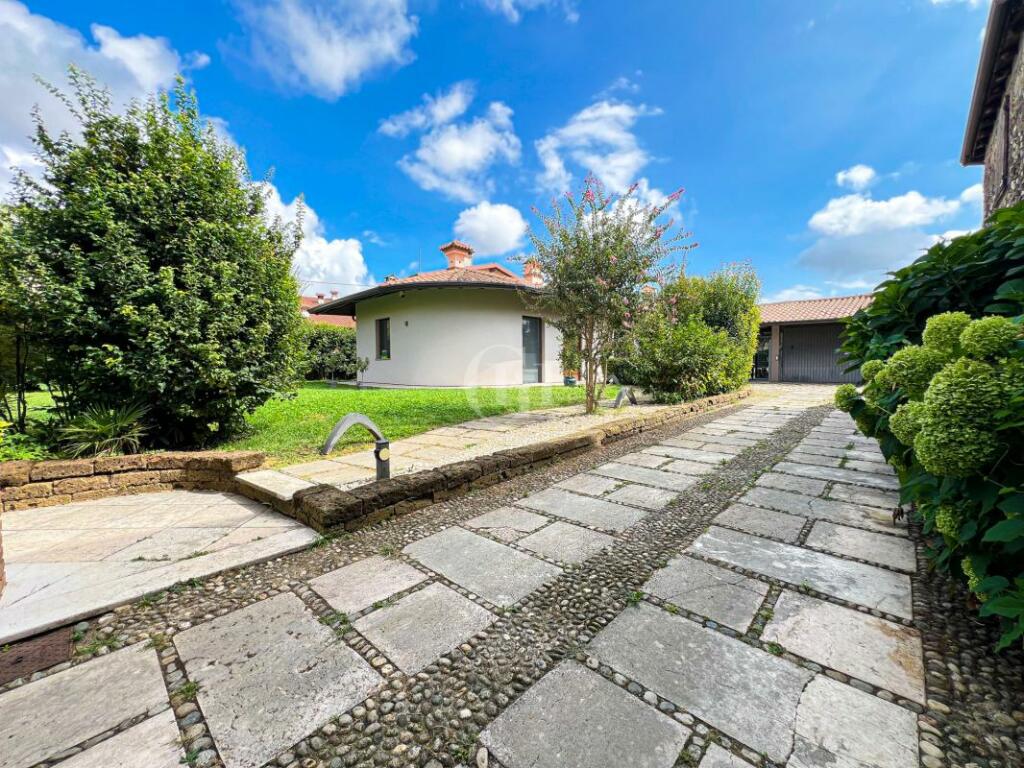 Additional image 2 of Lombardy, Brescia, Italy