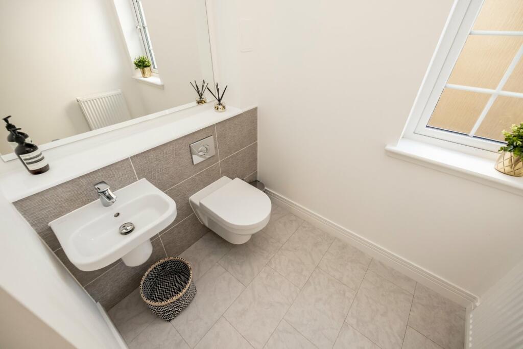 Additional image 17 of West Craigbank Gardens, Cults, Aberdeen, AB15