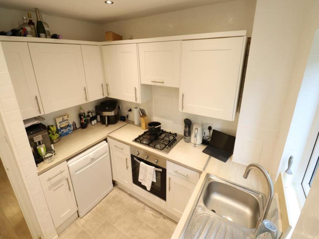 Additional image 3 of Tomsfield, Hatfield, Hertfordshire