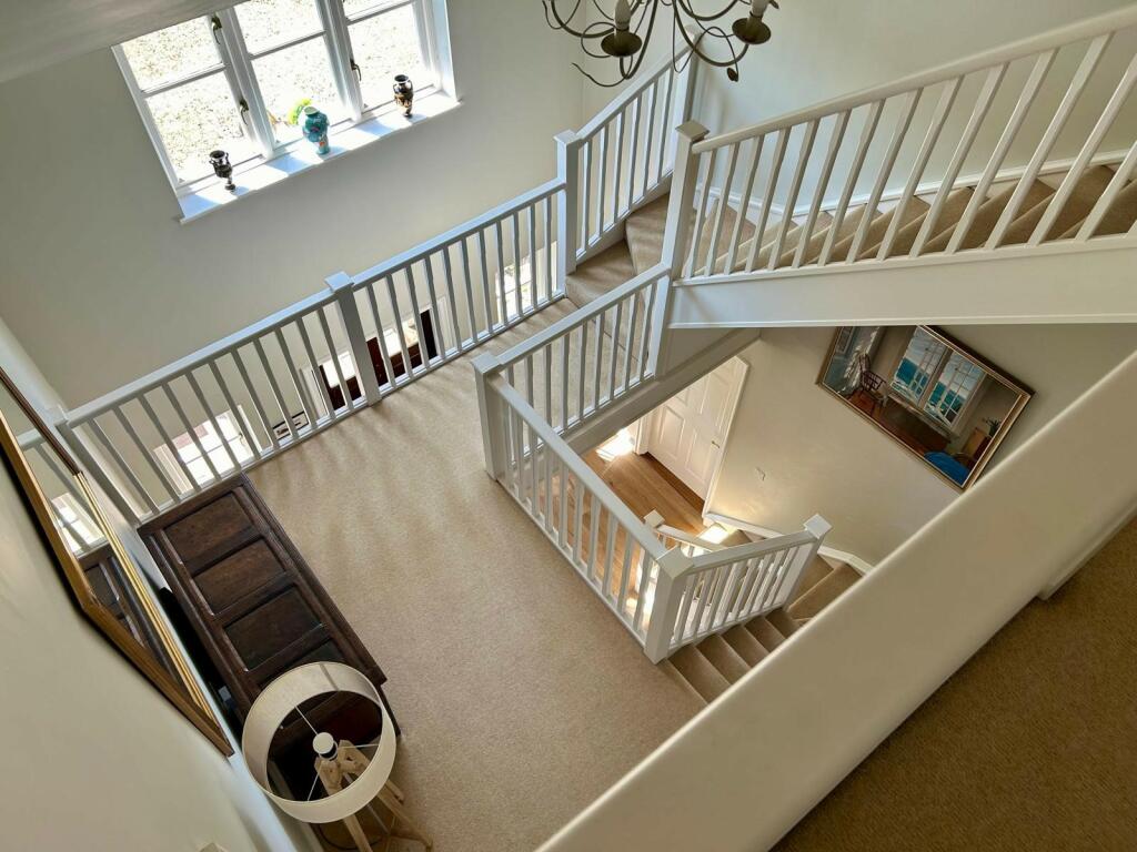 Additional image 6 of Hollybush Lane, Flamstead, AL3