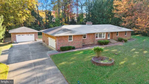 3809 Valley Brook Drive, Wilmimgton, DE 19808