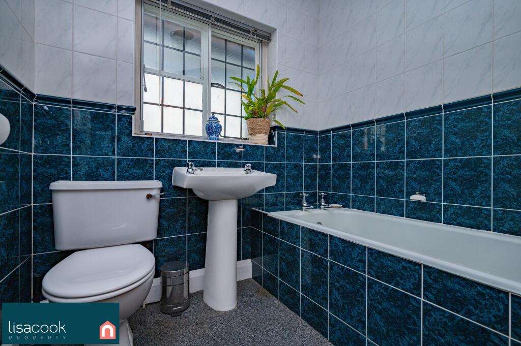 Additional image 26 of Watling Street, Park St Albans, Al2