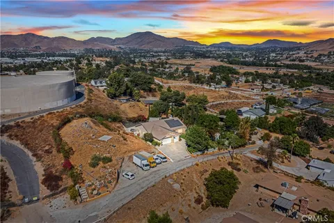 9370 55th Street, Jurupa Valley, CA 92509