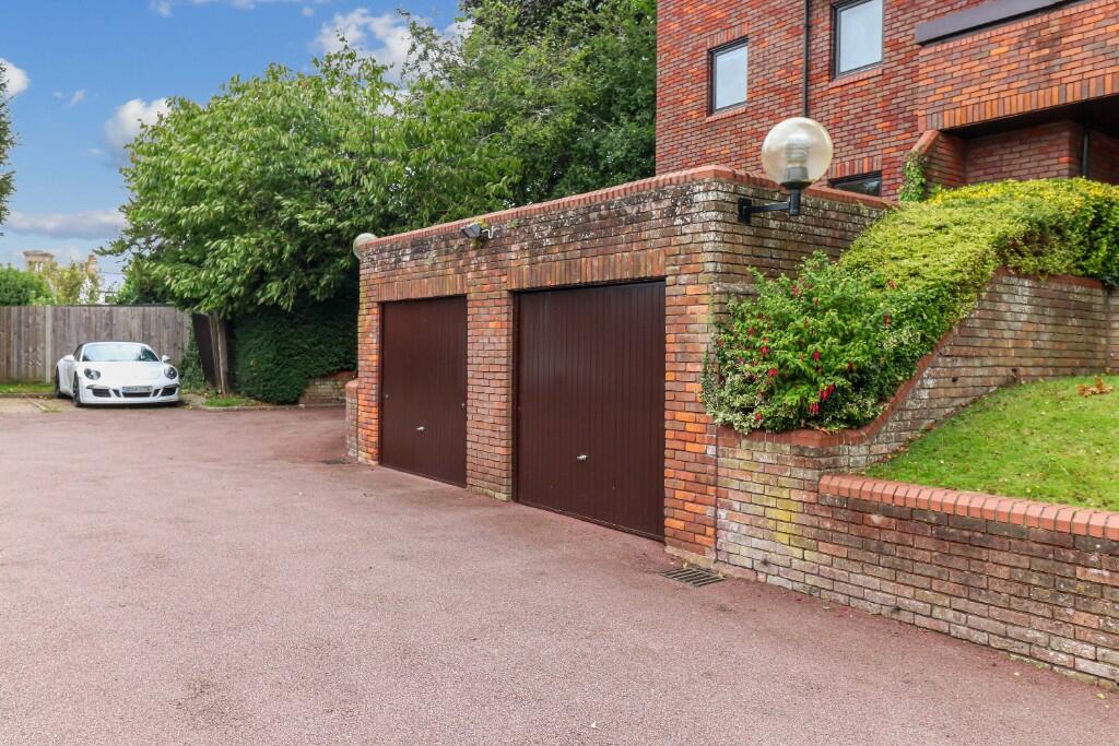 Additional image 17 of Romeland Hill, St. Albans, Hertfordshire, AL3