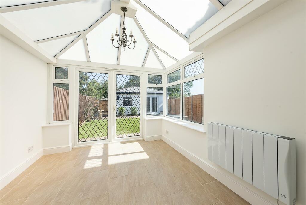 Additional image 5 of Pickford Hill, Harpenden