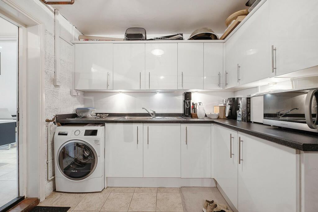 Additional image 18 of Symphony Court, Birmingham, West Midlands B16 8AD