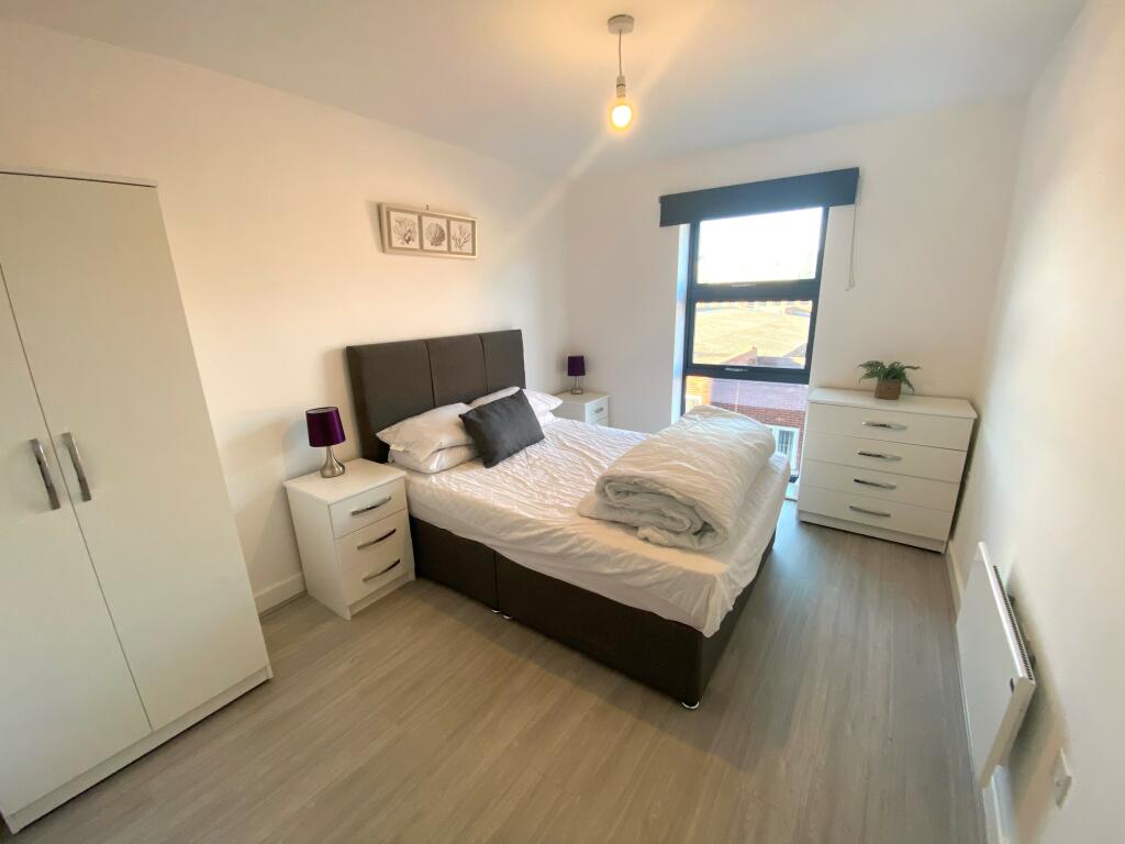 Additional image 7 of Fifty Sixy