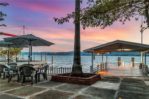 9859 Crestview Drive, Clearlake, CA 95422