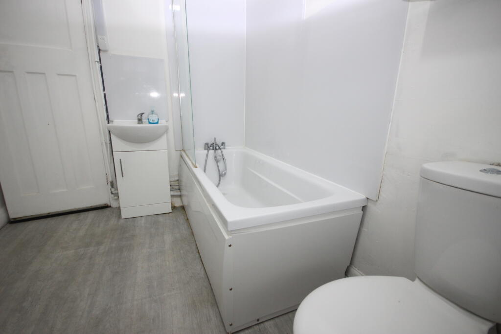 Additional image 4 of Edward Close, St. Albans, Hertfordshire