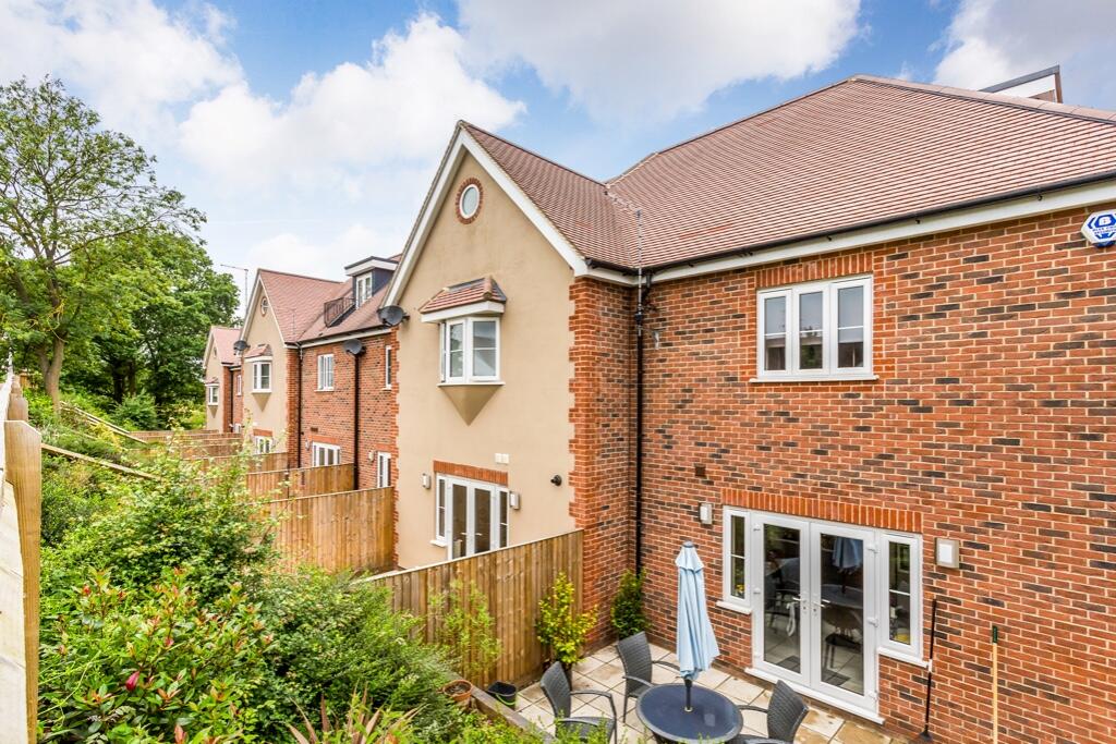 Additional image 12 of Green Close, Brookmans Park
